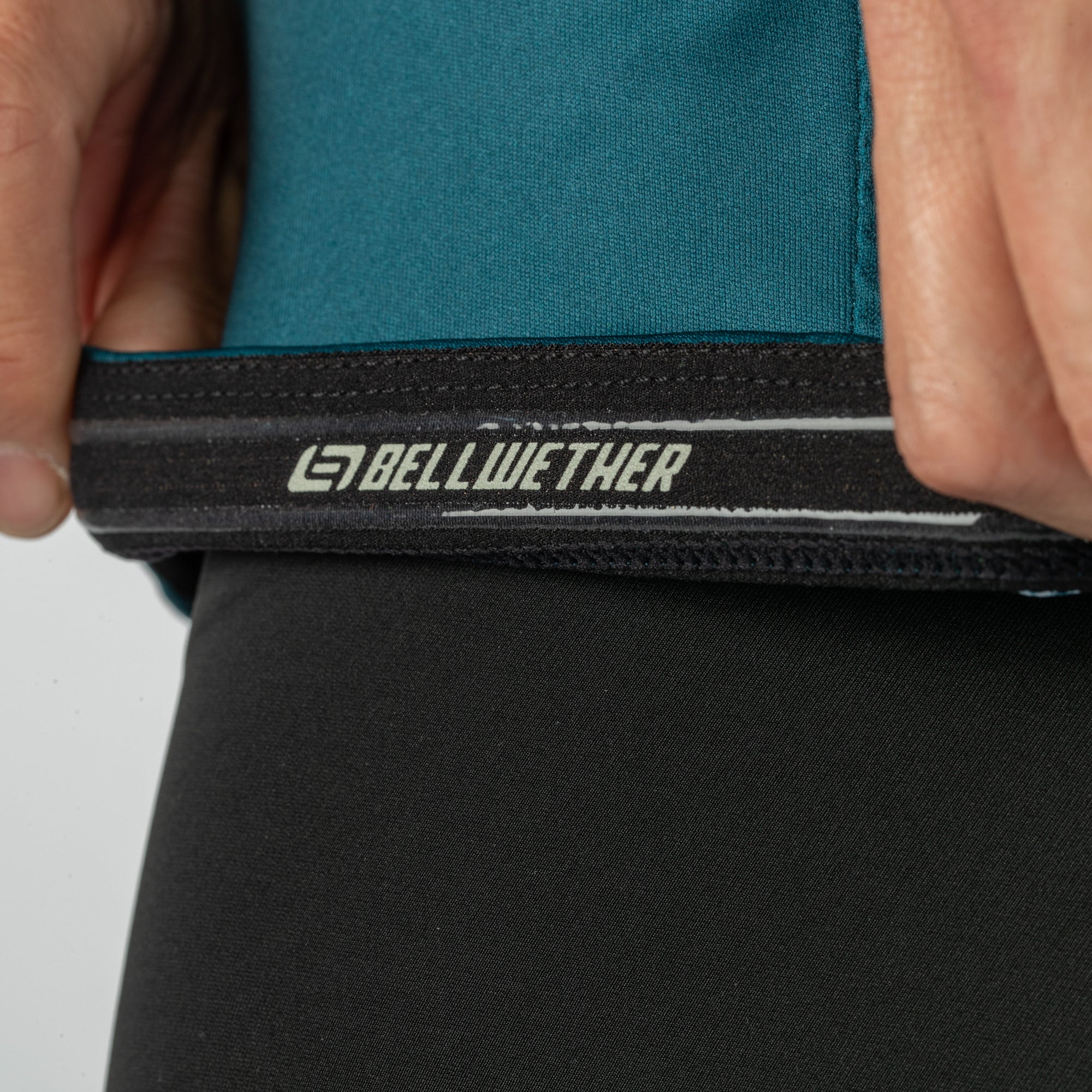 Pinnacle Jersey - Bellwether Clothing